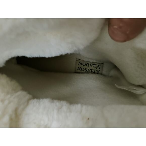 Addison Meadow Cable Knit Slipper Bootie Socks Fuzzy Lined Pom Poms Women’s MD - Picture 5 of 6